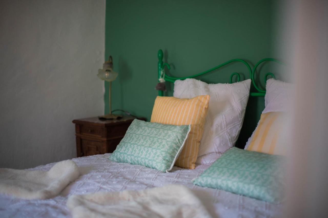 Appartamento The Vintage Bed And Broc' Saint-Calais Esterno foto